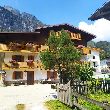 Διαμέρισμα Marmolada *